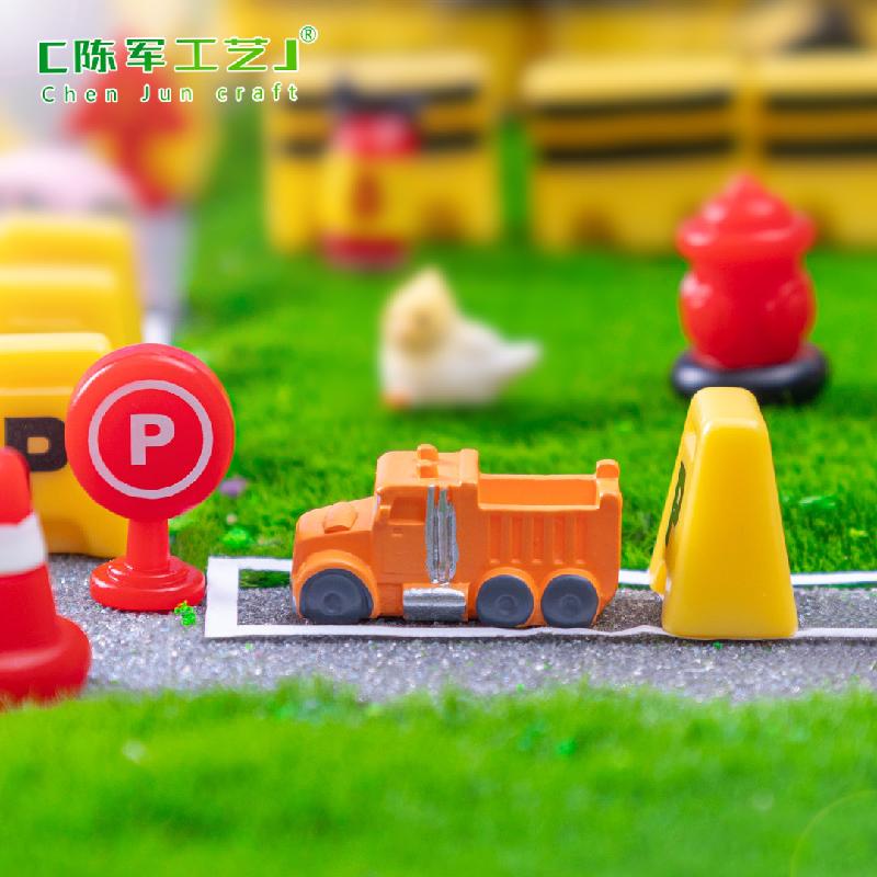 微景观创意迷你Q版汽车交通工具标识DIY装饰品配件微缩场景小摆件