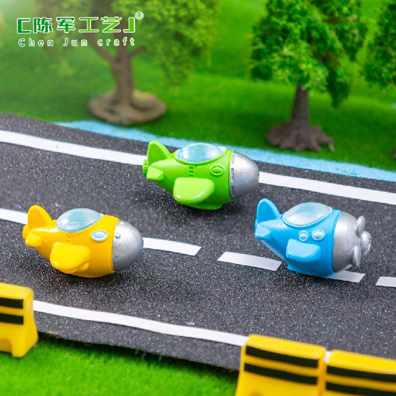 微景观创意Q版小飞机客机模型DIY装饰品挂配件迷你车载桌面小摆件