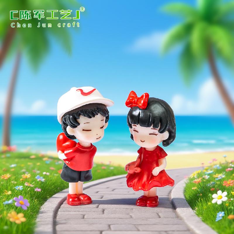 Tiểu cảnh đôi tình nhân thể thao mũ đội dễ thương (ZC-718)